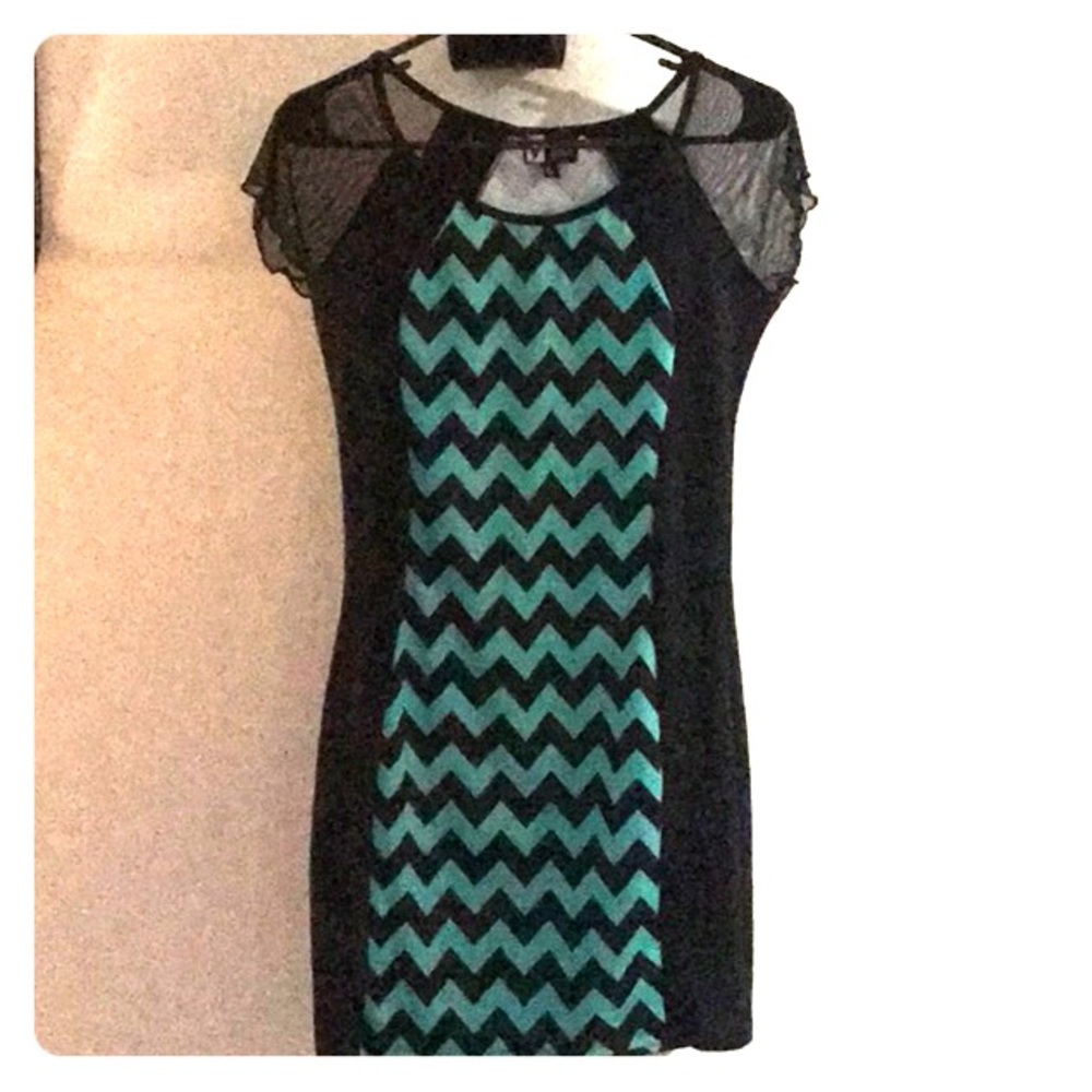 VIBE CUTE DRESS